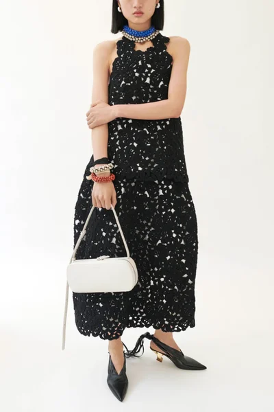 Look 3